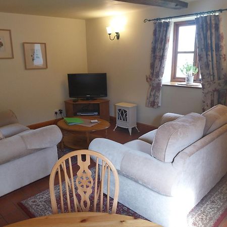 Granary Cottage A Shropshire Haven 彻奇斯特雷顿 外观 照片