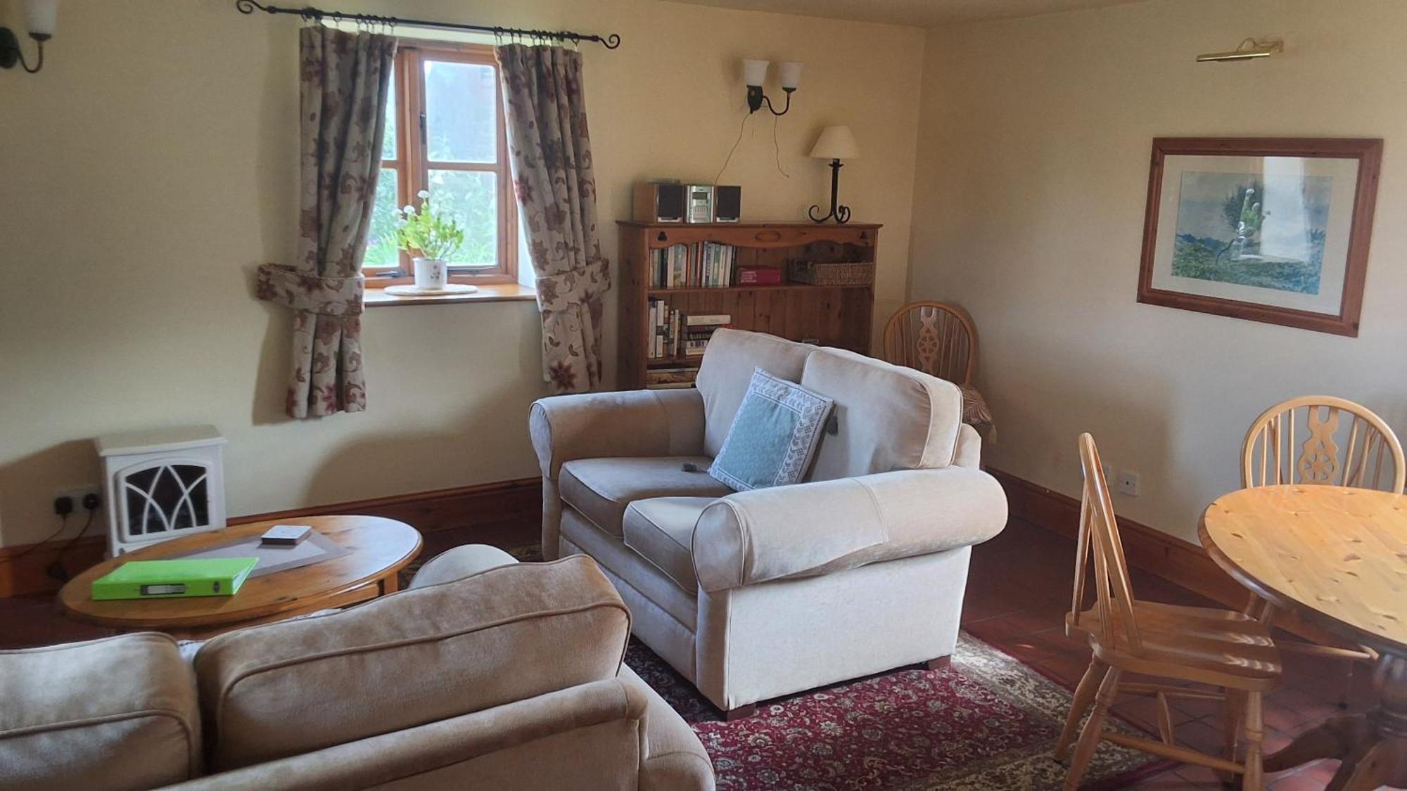 Granary Cottage A Shropshire Haven 彻奇斯特雷顿 外观 照片